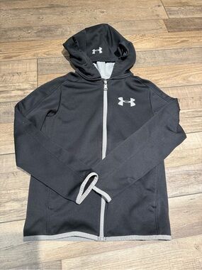 Under Armour Hoodie Medium EUC